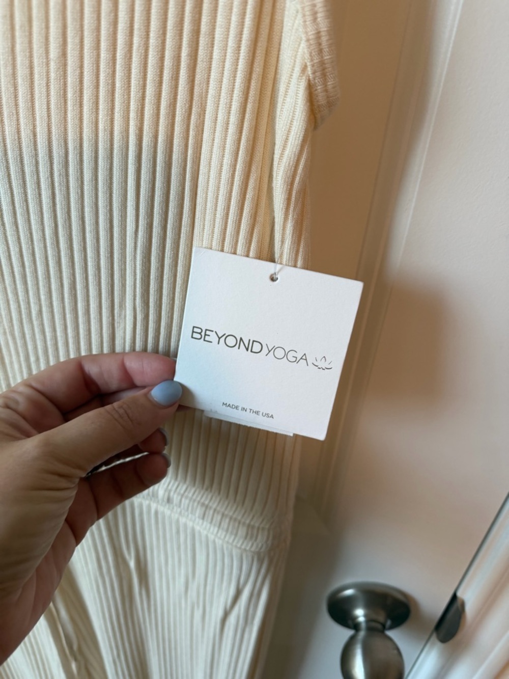 ⚡️NWT Beyond Yoga Jetsetter- Ribbed Wide-Leg Jumpsuit in Ivory - Picture 7 of 7